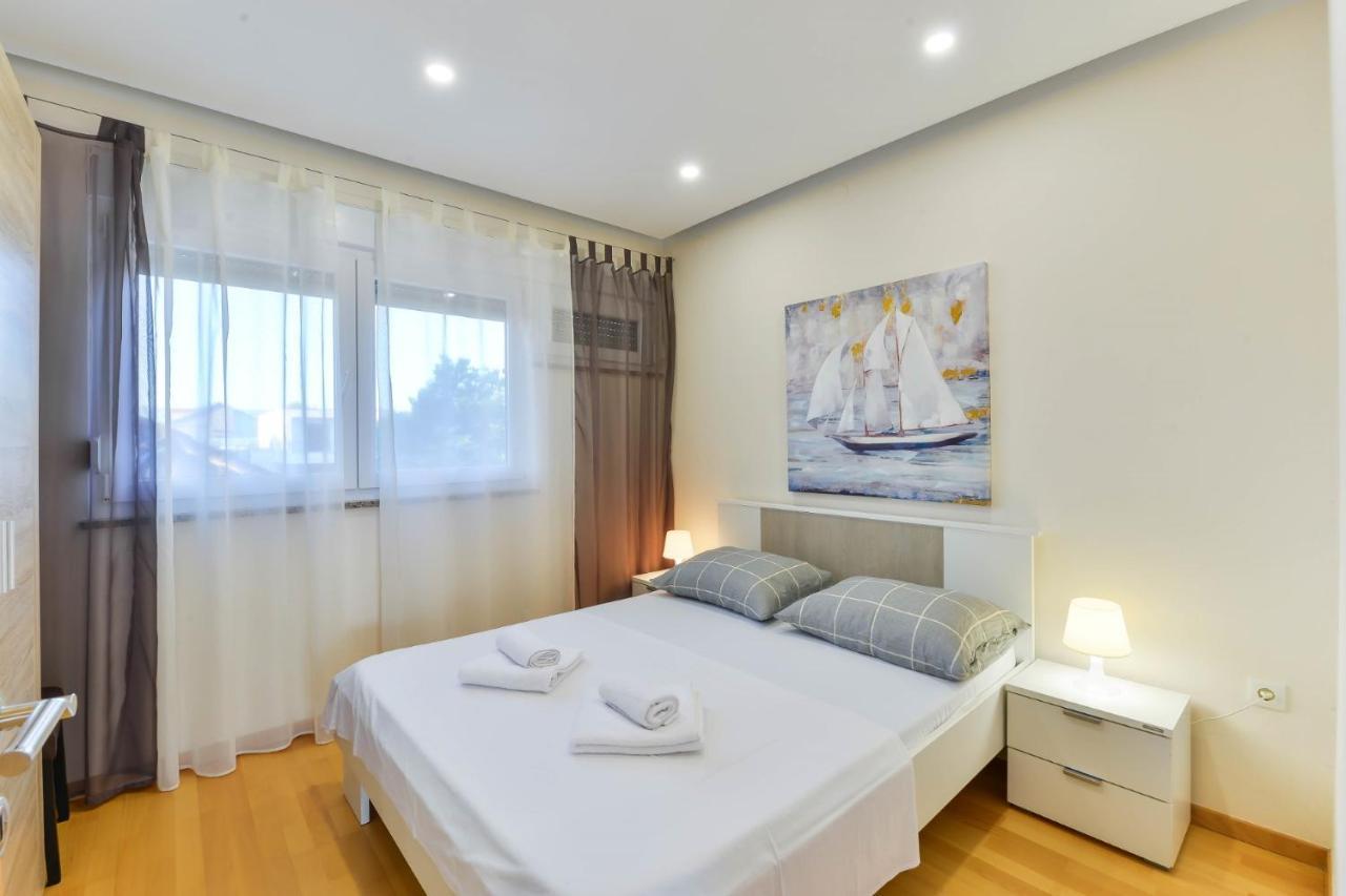 Modern Apartments Punta With Sea View- By Ta Leut Agency Privlaka  Extérieur photo